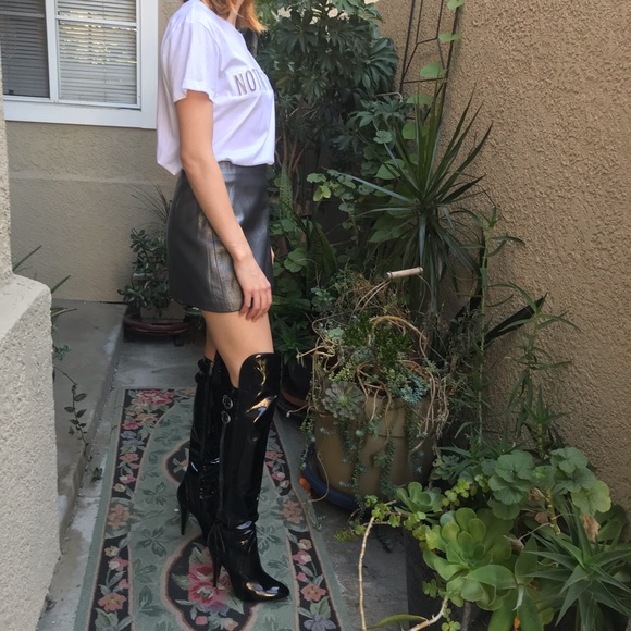 Vintage black Versace patent leather boots - Picture 5 of 16